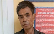 Hai con chống trả cảnh sát khi thấy bố bị bắt Hai con chống trả cảnh sát khi thấy bố bị bắt