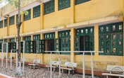 Bộ ảnh bế giảng năm học không có một bóng người vì dịch COVID-19 Bộ ảnh bế giảng năm học không có một bóng người vì dịch COVID-19