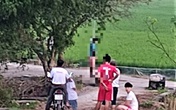 Người đàn ông chết ngoài cánh đồng Người đàn ông chết ngoài cánh đồng