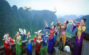 BST áo dài độc đáo về Quốc hoa ASEAN BST áo dài độc đáo về Quốc hoa ASEAN