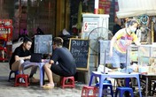 Hà Nội: Dịch vụ nào thiết yếu, an toàn sẽ mở trước Hà Nội: Dịch vụ nào thiết yếu, an toàn sẽ mở trước
