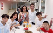 Long Nhật bị vợ chê 'nhìn như cọng bún thiu, chẳng men tí nào' Long Nhật bị vợ chê 'nhìn như cọng bún thiu, chẳng men tí nào'