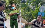 Người phụ nữ từ TP.HCM về Tiền Giang đòi vứt khẩu trang, không khai báo y tế Người phụ nữ từ TP.HCM về Tiền Giang đòi vứt khẩu trang, không khai báo y tế