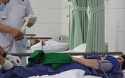 Nữ phụ hồ bị 7 cây sắt dài 1m đâm xuyên chân Nữ phụ hồ bị 7 cây sắt dài 1m đâm xuyên chân