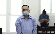 "Nổ" là cán bộ văn phòng Chính phủ, người đàn ông lừa đảo hơn 7 tỉ đồng "Nổ" là cán bộ văn phòng Chính phủ, người đàn ông lừa đảo hơn 7 tỉ đồng