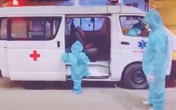 Hình ảnh trào nước mắt về những em bé đi cách ly giữa dịch COVID-19 Hình ảnh trào nước mắt về những em bé đi cách ly giữa dịch COVID-19