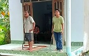 Không đội mũ bảo hiểm, không khẩu trang vượt chốt kiểm dịch, chém công an gần đứt cánh tay Không đội mũ bảo hiểm, không khẩu trang vượt chốt kiểm dịch, chém công an gần đứt cánh tay