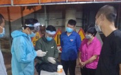Tài xế nhận lại hơn 240 triệu đồng bỏ quên ở chốt kiểm dịch Tài xế nhận lại hơn 240 triệu đồng bỏ quên ở chốt kiểm dịch