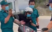 Phó Chủ tịch UBND phường giữ xe nam thanh niên đi mua bánh mì vì "không phải thực phẩm thiết yếu" hiện ra sao? Phó Chủ tịch UBND phường giữ xe nam thanh niên đi mua bánh mì vì "không phải thực phẩm thiết yếu" hiện ra sao?