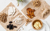 Sản phẩm giảm đau thảo dược - Giải pháp an toàn, hiệu quả cho người bị đau mạn tính, kéo dài Sản phẩm giảm đau thảo dược - Giải pháp an toàn, hiệu quả cho người bị đau mạn tính, kéo dài
