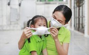 Bố mẹ nhất định phải lưu ý những điểm này để giữ an toàn cho con trong mùa dịch Bố mẹ nhất định phải lưu ý những điểm này để giữ an toàn cho con trong mùa dịch