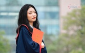 Nữ sinh chuyên Văn là thủ khoa toàn quốc kỳ thi tốt nghiệp THPT 2021 Nữ sinh chuyên Văn là thủ khoa toàn quốc kỳ thi tốt nghiệp THPT 2021