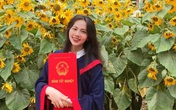 Nữ sinh tuyển thẳng vào ĐH Kiến trúc TPHCM vẫn xuất sắc đạt 9,75 điểm Văn Nữ sinh tuyển thẳng vào ĐH Kiến trúc TPHCM vẫn xuất sắc đạt 9,75 điểm Văn
