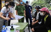 Hai cô gái bị phạt 4 triệu đồng vì lý do ra ngoài mua điện thoại Hai cô gái bị phạt 4 triệu đồng vì lý do ra ngoài mua điện thoại