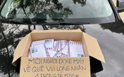 "Mỗi người đi xe máy về quê vui lòng nhận một phong bì 500 K" "Mỗi người đi xe máy về quê vui lòng nhận một phong bì 500 K"