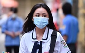 Giáo viên phải đeo găng tay khi chấm thi ở TP.HCM Giáo viên phải đeo găng tay khi chấm thi ở TP.HCM