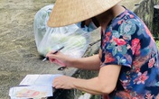 Hà Nội: Mô hình mua hàng thông thái hóa giải nỗi lo đi chợ mùa dịch của người dân Hà Nội: Mô hình mua hàng thông thái hóa giải nỗi lo đi chợ mùa dịch của người dân