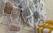 Hà Nội: Giá cước vận chuyển tăng cao, tiểu thương “xoay” mọi cách cũng không ra lãi Hà Nội: Giá cước vận chuyển tăng cao, tiểu thương “xoay” mọi cách cũng không ra lãi