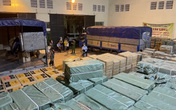 “Phát lộ” kho hàng chứa 4 triệu sản phẩm tiêu dùng giả nhãn hiệu do người Trung Quốc làm chủ “Phát lộ” kho hàng chứa 4 triệu sản phẩm tiêu dùng giả nhãn hiệu do người Trung Quốc làm chủ