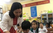 Trẻ lớp 1 chưa biết đọc biết viết, sao học trực tuyến? Trẻ lớp 1 chưa biết đọc biết viết, sao học trực tuyến?