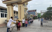 Bắc Giang: Học sinh lớp 1 hào hứng với tiết học đầu tiên Bắc Giang: Học sinh lớp 1 hào hứng với tiết học đầu tiên