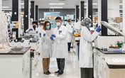 Vingroup nhận chuyển giao độc quyền công nghệ sản xuất vắc xin mRNA phòng COVID-19 tại Việt Nam Vingroup nhận chuyển giao độc quyền công nghệ sản xuất vắc xin mRNA phòng COVID-19 tại Việt Nam