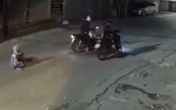 Lời kể sợ hãi của nữ công nhân môi trường bị 4 tên cướp vây giữa đêm cướp chiếc xe máy cũ Lời kể sợ hãi của nữ công nhân môi trường bị 4 tên cướp vây giữa đêm cướp chiếc xe máy cũ
