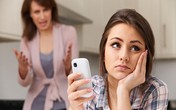 3 hành động cha mẹ tuyệt đối không được làm khi con đã lớn 3 hành động cha mẹ tuyệt đối không được làm khi con đã lớn
