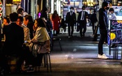 Hàng loạt nhà hàng, quán bar phá sản vì dịch Covid-19 Hàng loạt nhà hàng, quán bar phá sản vì dịch Covid-19