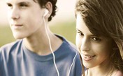 Cách trả lời những câu hỏi "hóc búa" của con về tình dục Cách trả lời những câu hỏi "hóc búa" của con về tình dục