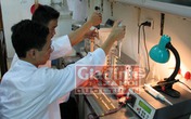 Bi kịch của người đàn ông không biết đứa trẻ vợ mình sinh ra là con hay em? Bi kịch của người đàn ông không biết đứa trẻ vợ mình sinh ra là con hay em?