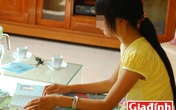 Ly kỳ hành trình hơn 800 ngày trốn chạy “động quỷ” trên xứ người của cô bé 14 tuổi Ly kỳ hành trình hơn 800 ngày trốn chạy “động quỷ” trên xứ người của cô bé 14 tuổi