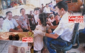 Trò moi tiền nhẫn tâm của "thần y" tự xưng chữa bách bệnh nhờ...“người âm” dạy cách rút lưỡi, vả vào mặt Trò moi tiền nhẫn tâm của "thần y" tự xưng chữa bách bệnh nhờ...“người âm” dạy cách rút lưỡi, vả vào mặt