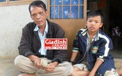 "Vạch mặt" lang y chữa bệnh tận bên Tây bằng sóng điện thoại "Vạch mặt" lang y chữa bệnh tận bên Tây bằng sóng điện thoại
