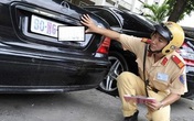 TPHCM: “Soi” ô tô biển số NN & NG TPHCM: “Soi” ô tô biển số NN & NG