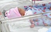Bé trai rơi khỏi bụng mẹ tình trạng ra sao? Bé trai rơi khỏi bụng mẹ tình trạng ra sao?