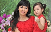 Ca sĩ Trang Nhung: Cuộc sống xa hoa và tấm lòng từ thiện Ca sĩ Trang Nhung: Cuộc sống xa hoa và tấm lòng từ thiện