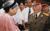 Những lần Tướng Giáp về Kim Liên thăm quê Bác Hồ Những lần Tướng Giáp về Kim Liên thăm quê Bác Hồ