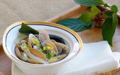 Canh ngao nấu nấm đậm đà, thanh mát Canh ngao nấu nấm đậm đà, thanh mát