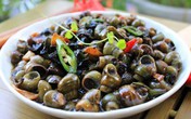 Ốc xào tía tô thơm lừng hấp dẫn Ốc xào tía tô thơm lừng hấp dẫn