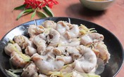 Đãi chồng tràng lợn hấp gừng răm Đãi chồng tràng lợn hấp gừng răm