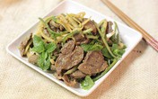 Thịt bò trộn dưa leo và hành tây Thịt bò trộn dưa leo và hành tây