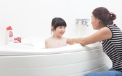 Cảnh giác trước những cơn sốt nhẹ ở trẻ nhỏ Cảnh giác trước những cơn sốt nhẹ ở trẻ nhỏ