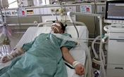 Hoàn cảnh nghiệt ngã của sản phụ bị dòi đục thủng da thịt Hoàn cảnh nghiệt ngã của sản phụ bị dòi đục thủng da thịt