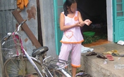 Thấy con gái người tình "ngon con mắt" bèn hãm hại Thấy con gái người tình "ngon con mắt" bèn hãm hại