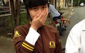 Học sinh chém nhau như phim trước cổng trường Học sinh chém nhau như phim trước cổng trường