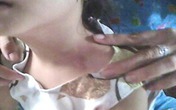 Vợ đi vắng, kéo bé hàng xóm 12 tuổi vào phòng hiếp dâm Vợ đi vắng, kéo bé hàng xóm 12 tuổi vào phòng hiếp dâm
