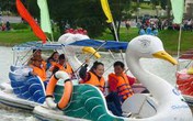 Muốn chơi “đạp vịt” phải mặc áo phao Muốn chơi “đạp vịt” phải mặc áo phao
