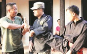 Cố vấn võ thuật, võ sư Bùi Đăng Văn: Khán giả chán loại “hành động nhàm” của phim Việt Cố vấn võ thuật, võ sư Bùi Đăng Văn: Khán giả chán loại “hành động nhàm” của phim Việt