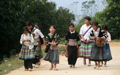 Tiếng thét kinh hoàng của bé gái mùa cướp vợ Tiếng thét kinh hoàng của bé gái mùa cướp vợ